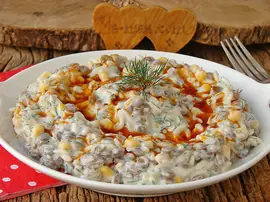 Yoğurtlu Yeşil Mercimek Salatası