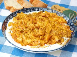 Yoğurtlu Yumurta Kavurması