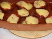 Güveçte Kaşarlı Sucuk