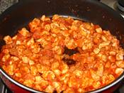 Tavuklu Bezelye Yemeği