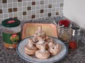 Fırında Garnitürlü Mantar Dolması