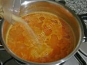 Domatesli Şehriye Çorbası