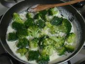 Kremalı Brokolili Makarna