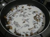 Kremalı Mantarlı Makarna