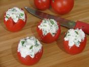 Peynirli Domates Dolması