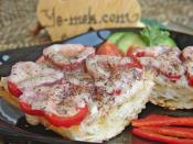 Kırmızı Biberli Ekmek Pizzası