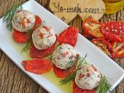 Kuru Domatesli Peynir Topları