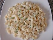 Domates Soslu Peynirli Makarna