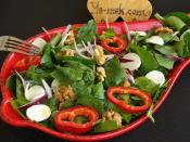 Cevizli Ispanak Salatası