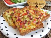 Bayat Ekmek Pizzası