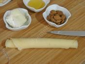 Kaymaklı Bademli Krep Lokması