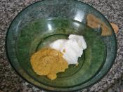 Yoğurtlu Hardal Salata Sosu