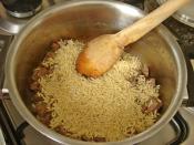 Etli Arpa Şehriye Pilavı