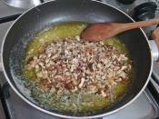 Tereyağlı Cevizli Erişte