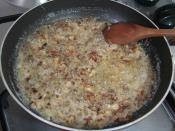 Tereyağlı Cevizli Erişte