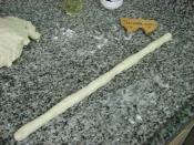 Hazır Ekmek Hamurundan Çörek Otlu Halka Simit