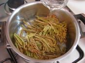 Çitlembik Salatası