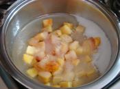 Ev Yapımı Şeftali Reçeli