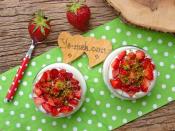 Kupta Çilekli Muhallebi