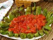 Domates Soslu Köy Biberi Kızartması