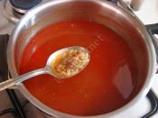 Kıymalı Arpa Şehriye Çorbası