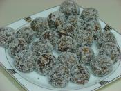 Elmalı Bisküvi Topları