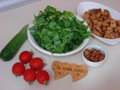 Krutonlu Ispanak Salatası