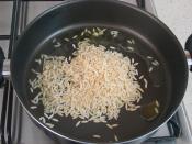 Arpa Şehriyeli Kuskus Pilavı