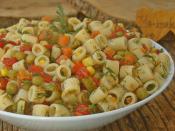 Makarna Salatası