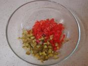 Közlenmiş Kırmızı Biber Salatası