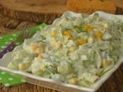 Yoğurtlu Marul Salatası