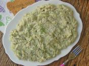 Mayonezli Kabak Salatası