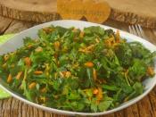 Kereviz Yaprağı Salatası