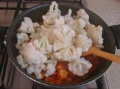 Zeytinyağlı Karnabahar Yemeği