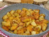 Tavada Baharatlı Patates Kızartması