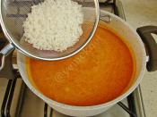 Pirinçli Domates Çorbası
