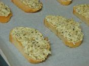 Fırında Kaşarlı Ekmek Dilimleri