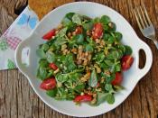 Cevizli Semizotu Salatası