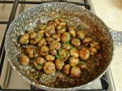 Bütün Mantar Kavurması