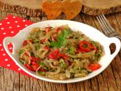 Pişmiş Soğan Salatası