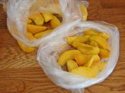 Buzlukta Şeftali Saklama