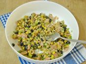 Makarnalı Ton Balığı Salatası