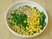 Ton Balıklı Zeytin Salatası