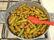 Etli Taze Bakla Yemeği