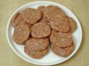 Köfteli Patlıcan Yemeği