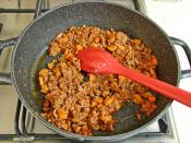 Kıymalı Sultani Bezelye Yemeği