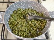 Yoğurtlu Asma Yaprağı Salatası