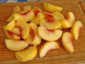 Tavada Şeftali Tatlısı