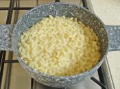 Soslu Makarna Salatası