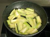 Tencerede Patlıcan Musakka